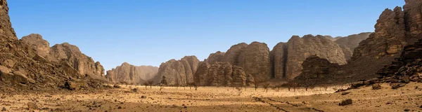 アルジェリアの砂漠のパノラマビュー — ストック写真