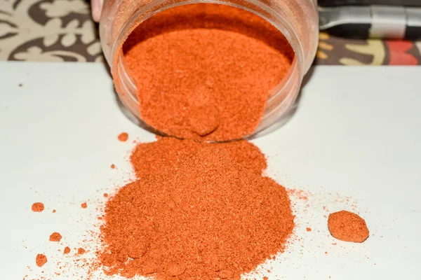 Pouring Red Pepper Powder — Stock Photo, Image