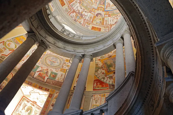 La Scala Regia dari Palazzo Farnese — Stok Foto
