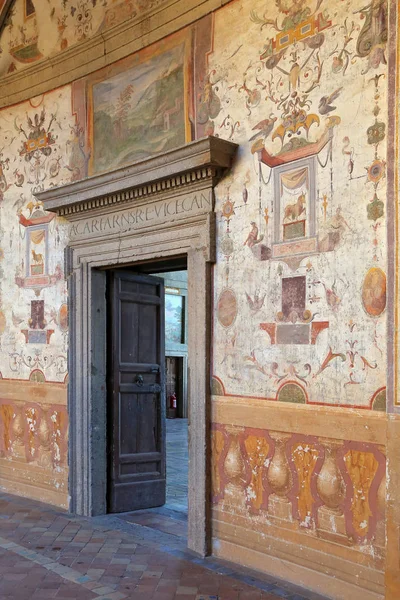 Villa FarneseIl cortile interno di forma circolare — Foto Stock