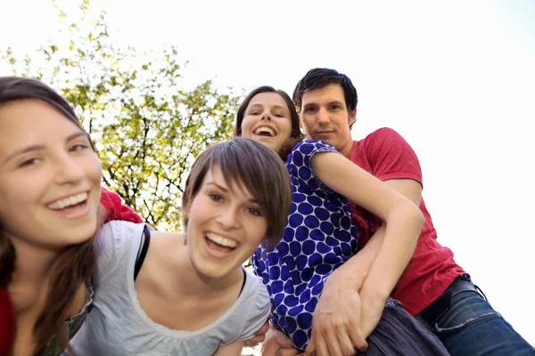 Energetic group of young people — Stock Photo, Image