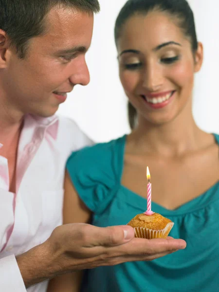 Casal Que Tem Celebrações Aniversário — Fotografia de Stock