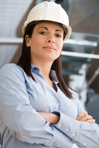 주석 모자에 있는 여자 — 스톡 사진