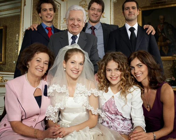 Multi-generational family wedding portrait — Stock Photo, Image