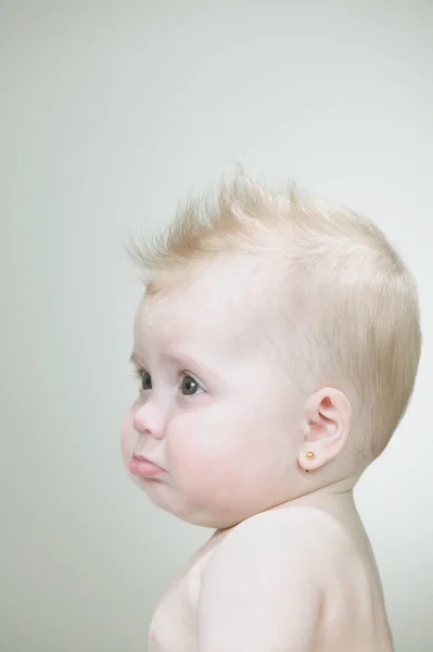 아군 머리 여자 아기 — 스톡 사진