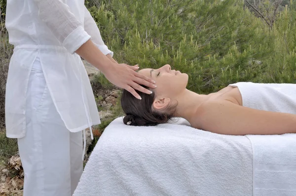 Woman having a massage — Stock Photo, Image