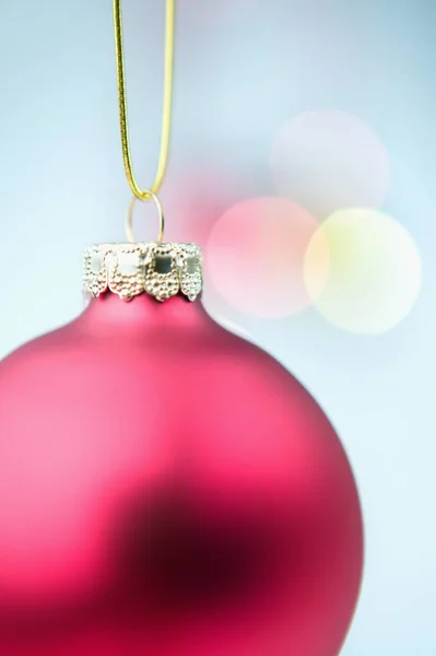 Bauble rosso, primo piano — Foto Stock