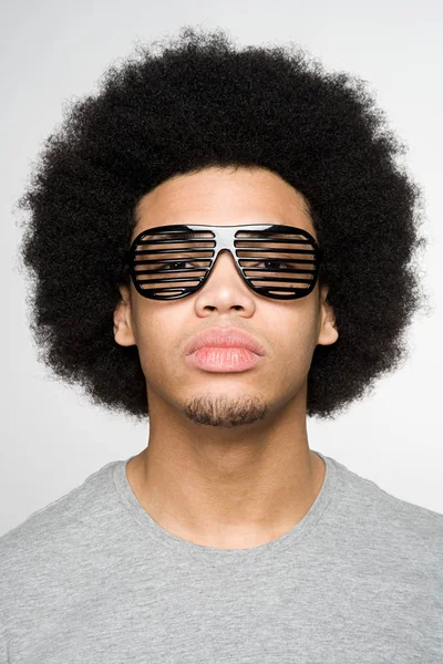 Portrait Young Man Wearing Sunglasses — Stock Photo, Image