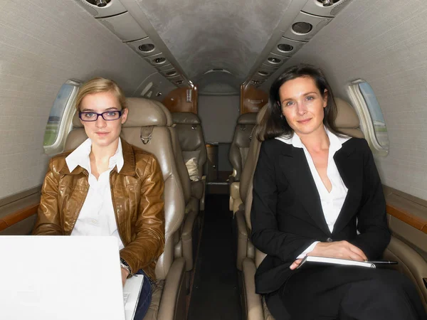 Két Egy Privát Jet — Stock Fotó