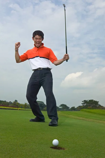 Gelukkig Man Golfen — Stockfoto