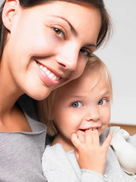 Mãe Filha Sorrindo — Fotografia de Stock