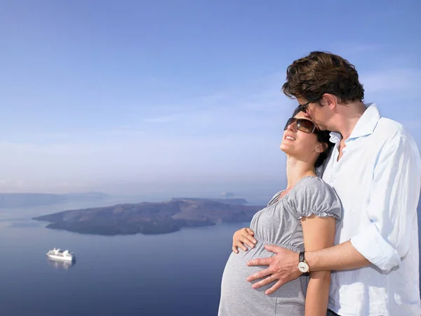 Pregnant Woman Husband Sea View — Stock Photo, Image