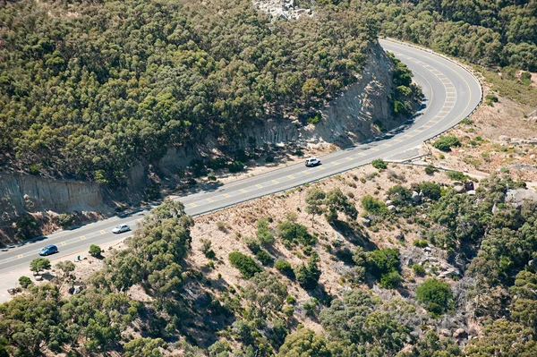 Cape Town road with moving cars — Stock Photo, Image