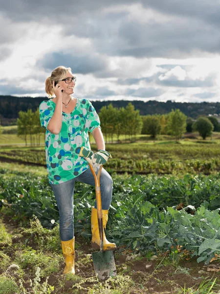 Menina Com Campo — Fotografia de Stock