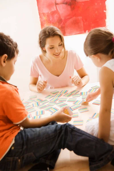 Mother Children Playing Games — ストック写真