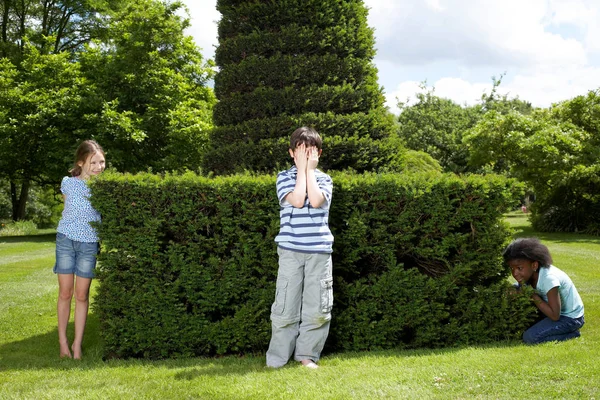 Kinder Garten Freien — Stockfoto