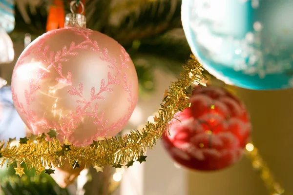 Decoraciones Navidad Abeto Cerca — Foto de Stock