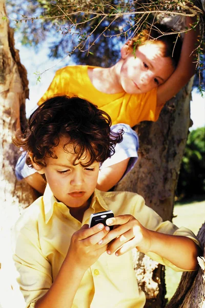 Boys Mobile Phone — Stock Photo, Image