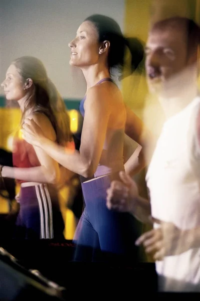 Personas Cinta Correr Gimnasio — Foto de Stock