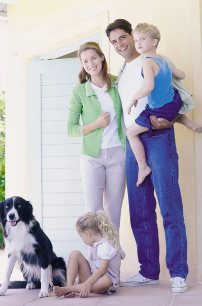 Family Porch Home — Stock Photo, Image