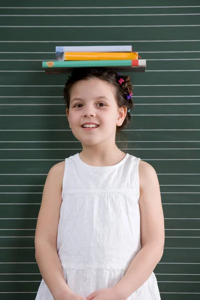 Chica Con Libros Cabeza — Foto de Stock