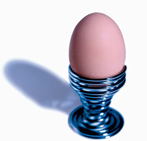ゆで卵の白い表面のクローズ アップ — ストック写真