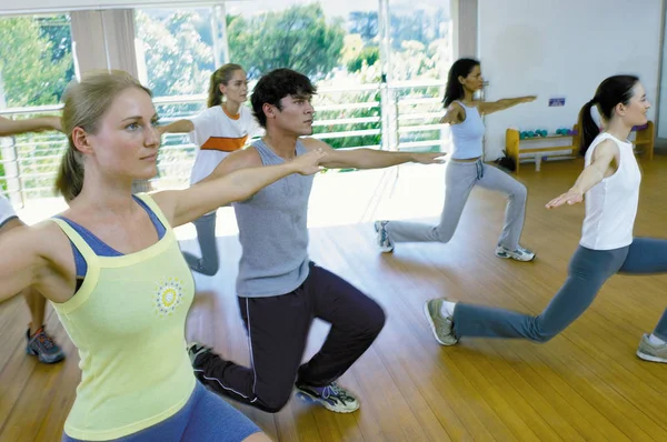 Beden Eğitimi Dersi Etkin Spor Konsepti — Stok fotoğraf