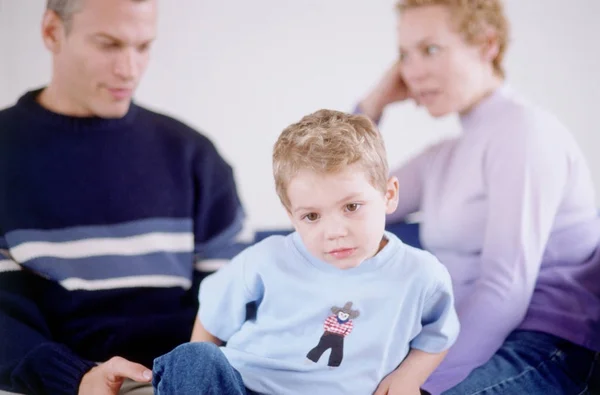 Familia Pasando Tiempo Juntos Chico Primer Plano — Foto de Stock