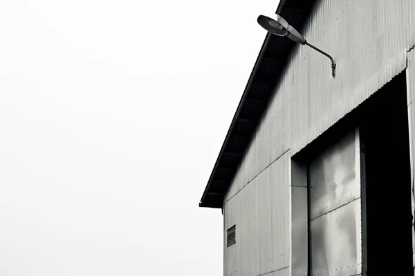 Modern Fabrikası Nın Ambarının Düşük Açılı Görünüş — Stok fotoğraf