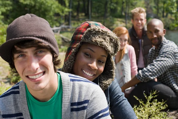 Friends Smiling Outdoors Forest — Stock Photo, Image