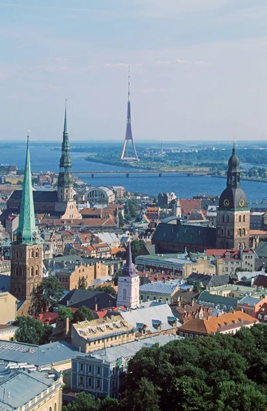 Luftaufnahme Der Rigaer Stadtlandschaft Und Des Flusses Daugava Lettland — Stockfoto