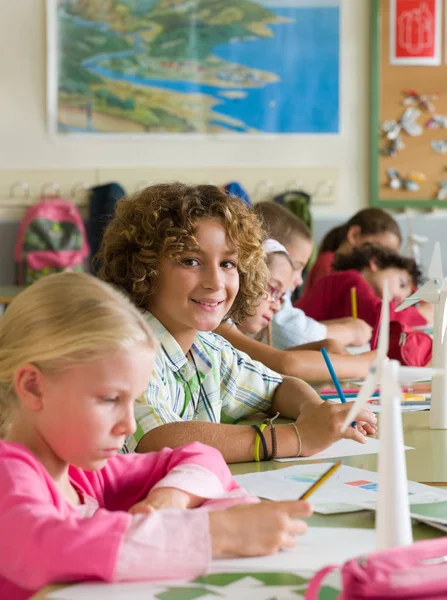 School Children Drawing Smiling — Stock Photo, Image