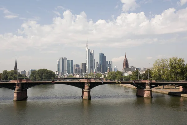 Luftaufnahme Einer Brücke Über Den Main Frankfurt Deutschland — Stockfoto