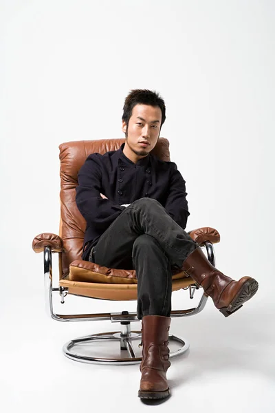 의자에 일본인 — 스톡 사진