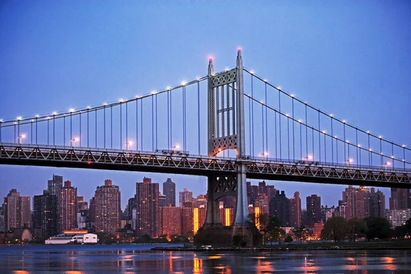 Puente Triborough Con Paisaje Urbano Fondo Nueva York — Foto de Stock