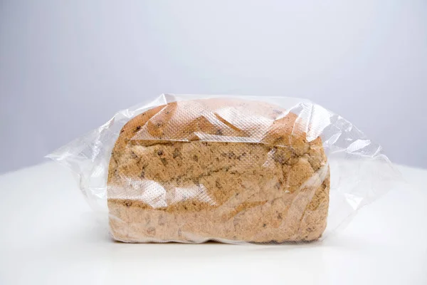 Close Shot Dari Roti Gandum Utuh Dalam Paket — Stok Foto