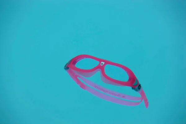 Goggles Floating Swimming Pool — Stock Photo, Image