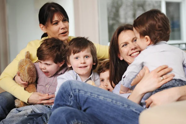 Family Sitting Sofa Together — Stock Photo, Image