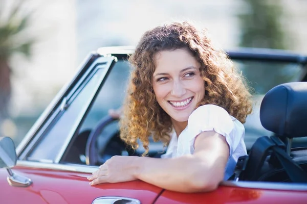 Mujer Sentada Coche Descapotable —  Fotos de Stock