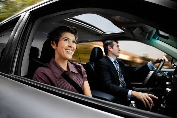 Empresarios Mujeres Que Comparten Coche Para Trabajar Fondo Concepto Negocio — Foto de Stock