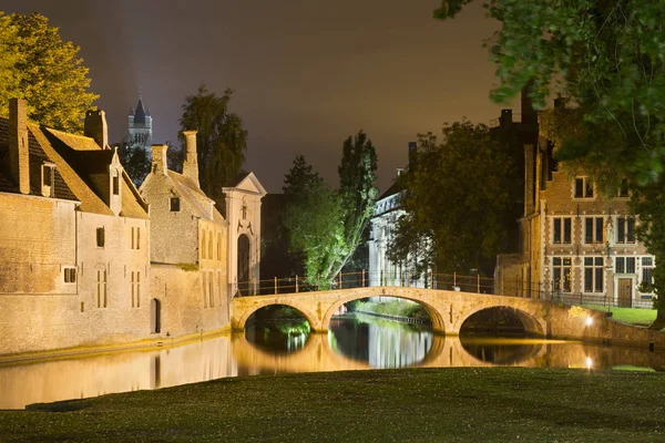 Begijnhof Bruges Belçika Geceleri — Stok fotoğraf