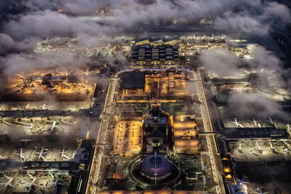 Vista Alto Ângulo Aeroporto Iluminado Noite Los Angeles Califórnia Eua — Fotografia de Stock