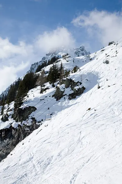 Téléski Près Des Montagnes — Photo