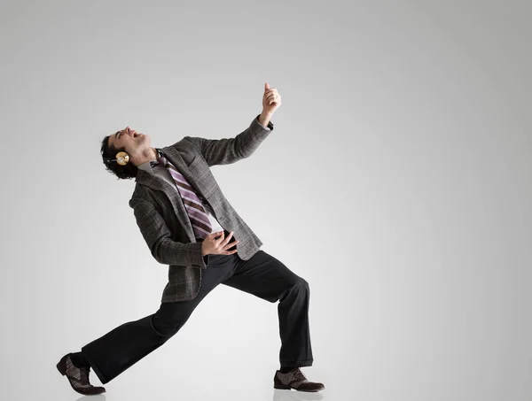 Empresario Con Auriculares Bailando — Foto de Stock