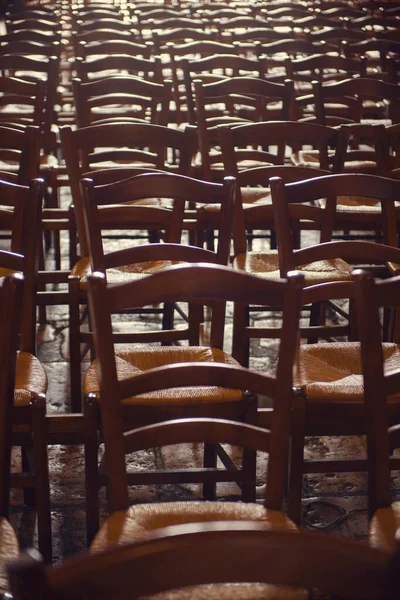 Geleneksel Ahşap Sandalyeler — Stok fotoğraf