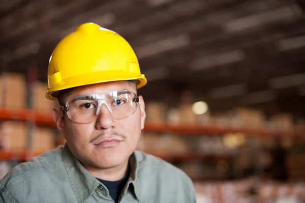 Porträt Eines Erwachsenen Mannes Mit Hut Und Brille — Stockfoto