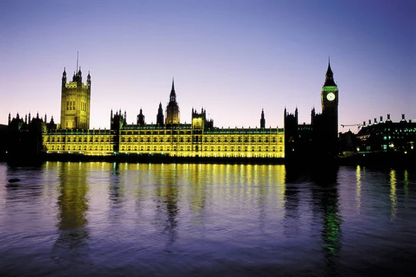 Pałac Westminsterski Nocą — Zdjęcie stockowe