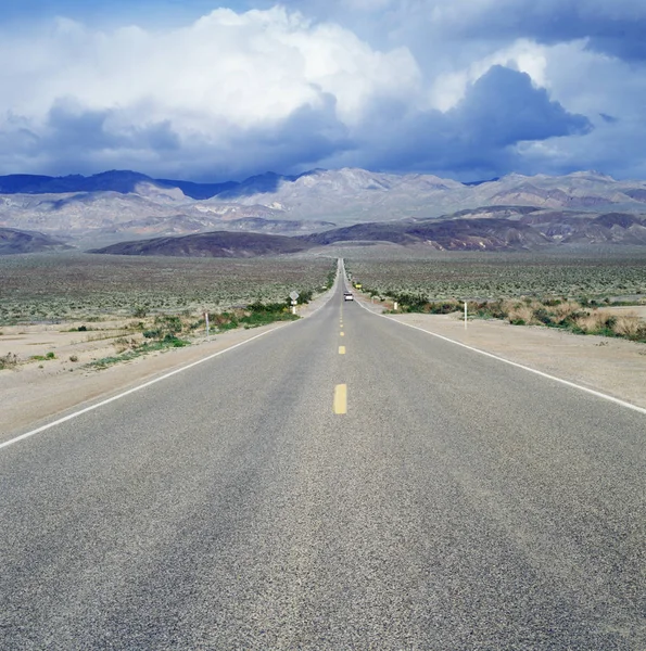 Road Mountains — Stock Photo, Image