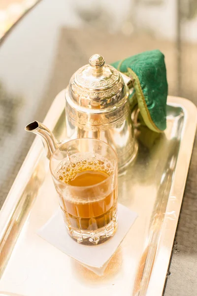 Традиционный Свежий Мятный Чай Подается Марракеше Марокко — стоковое фото