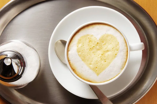 Форма Сердца Кофейной Пене — стоковое фото